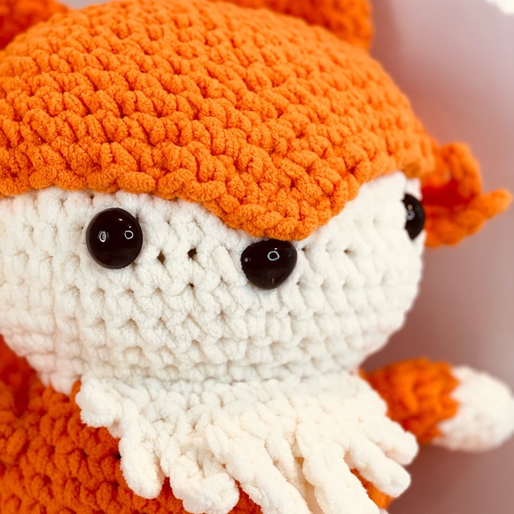 KEI THE PLAYFUL FOX || HANDMADE CROCHET TOY - Picture 5 of 5